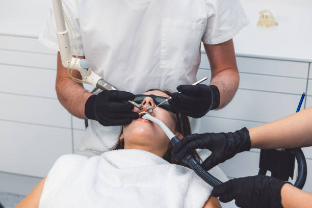 Best Emergency Tooth Extraction in Center Hill, FL